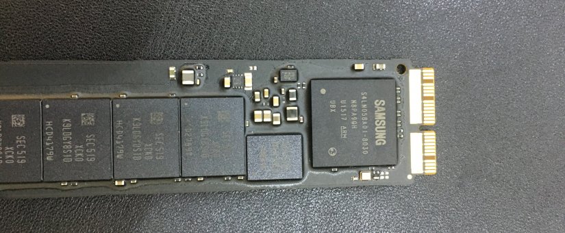 Macbook AIR (2015 A1465 MJVM2 )筆電維修 SSD硬碟資料救援